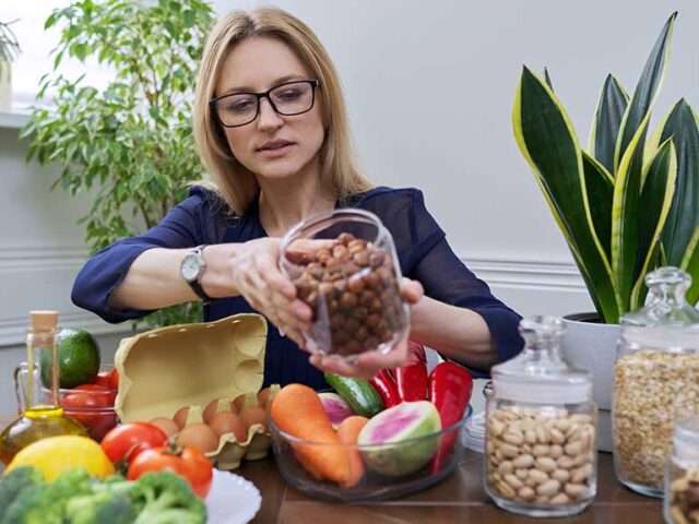 10 Best Menopause Supplements