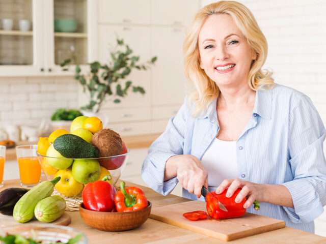 Menopause Healthy Diet Plan: What to Eat and What to Avoid